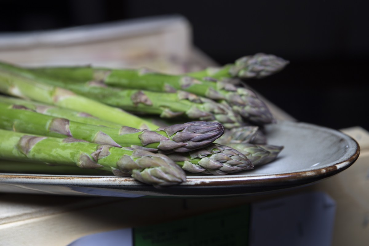 Gastronomie : 3 manières de cuisiner l&rsquo;asperge verte par le chef&nbsp;Blanqui.